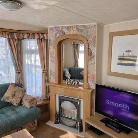 L&G Family Holidays 8 Berth Sealands Familys Only And The Lead Person Must Be Over 30 (Adults Only) Ingoldmells Extérieur photo