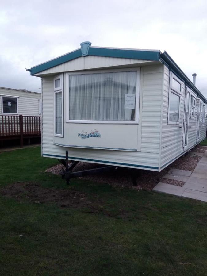 L&G Family Holidays 8 Berth Sealands Familys Only And The Lead Person Must Be Over 30 (Adults Only) Ingoldmells Extérieur photo