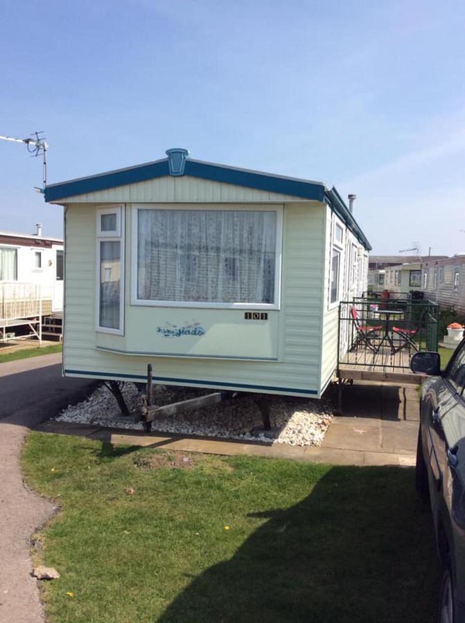 L&G Family Holidays 8 Berth Sealands Familys Only And The Lead Person Must Be Over 30 (Adults Only) Ingoldmells Extérieur photo